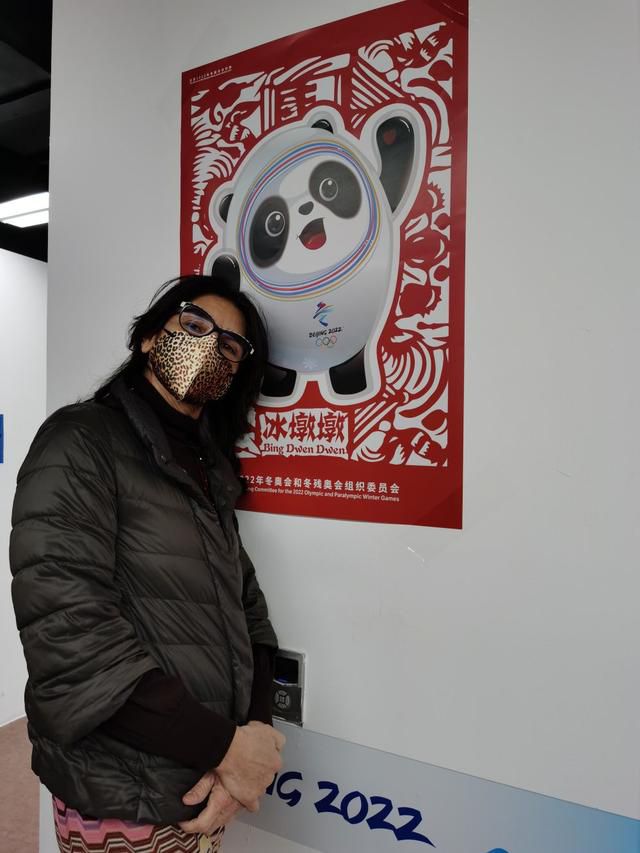 在巴赫曼电影里，深深的纪实主义色彩还体现在他对于拍摄环境的选择上。